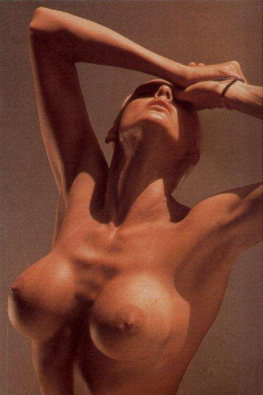 Голая Брижит Нильсен(Nude Brigitte Nielsen)